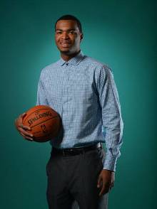 琼斯在训练 琼斯在训练