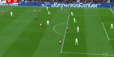 在当今足球 在当今足球