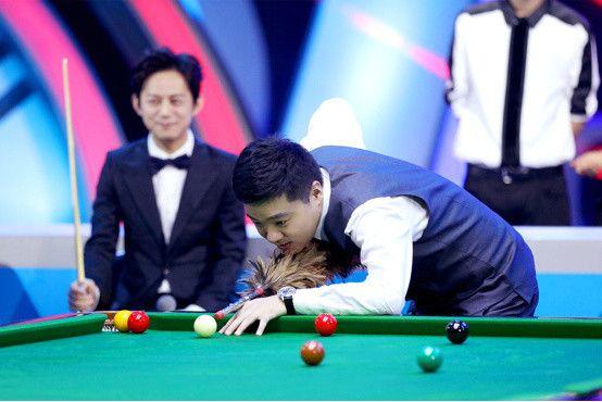 球队在八月 球队在八月