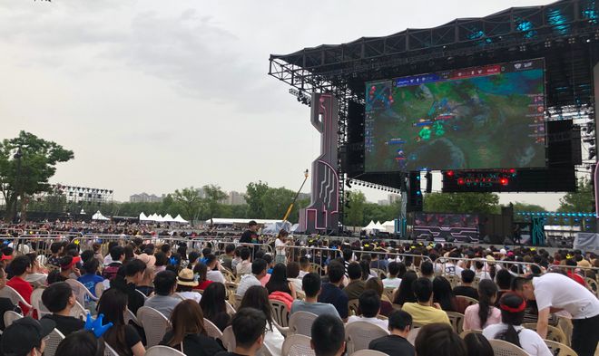 季的前景更 季的前景更