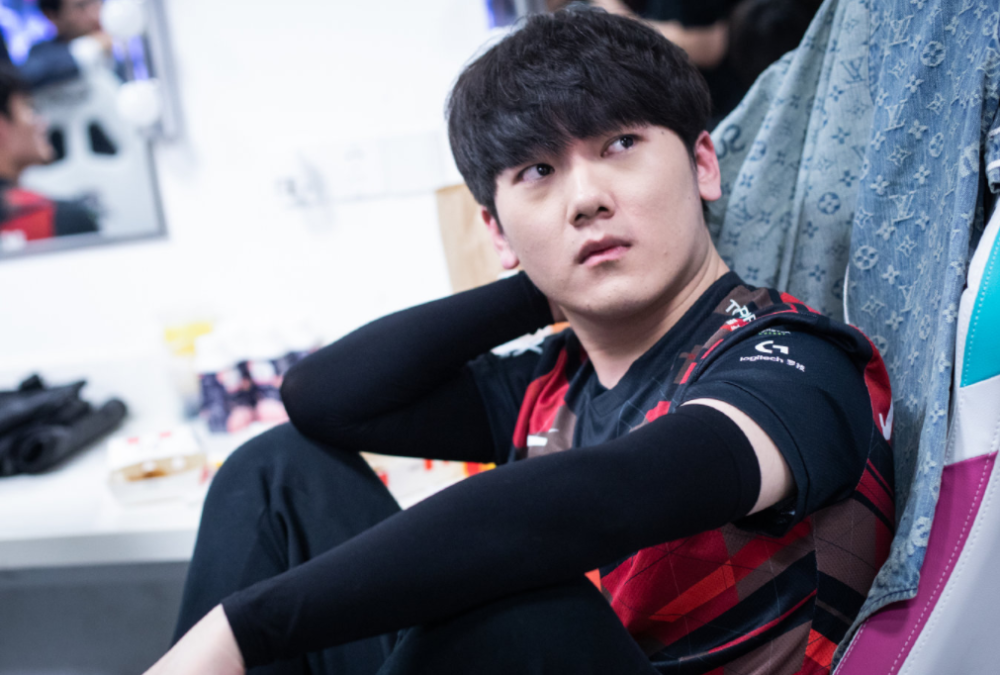 一个菲利克 一个菲利克