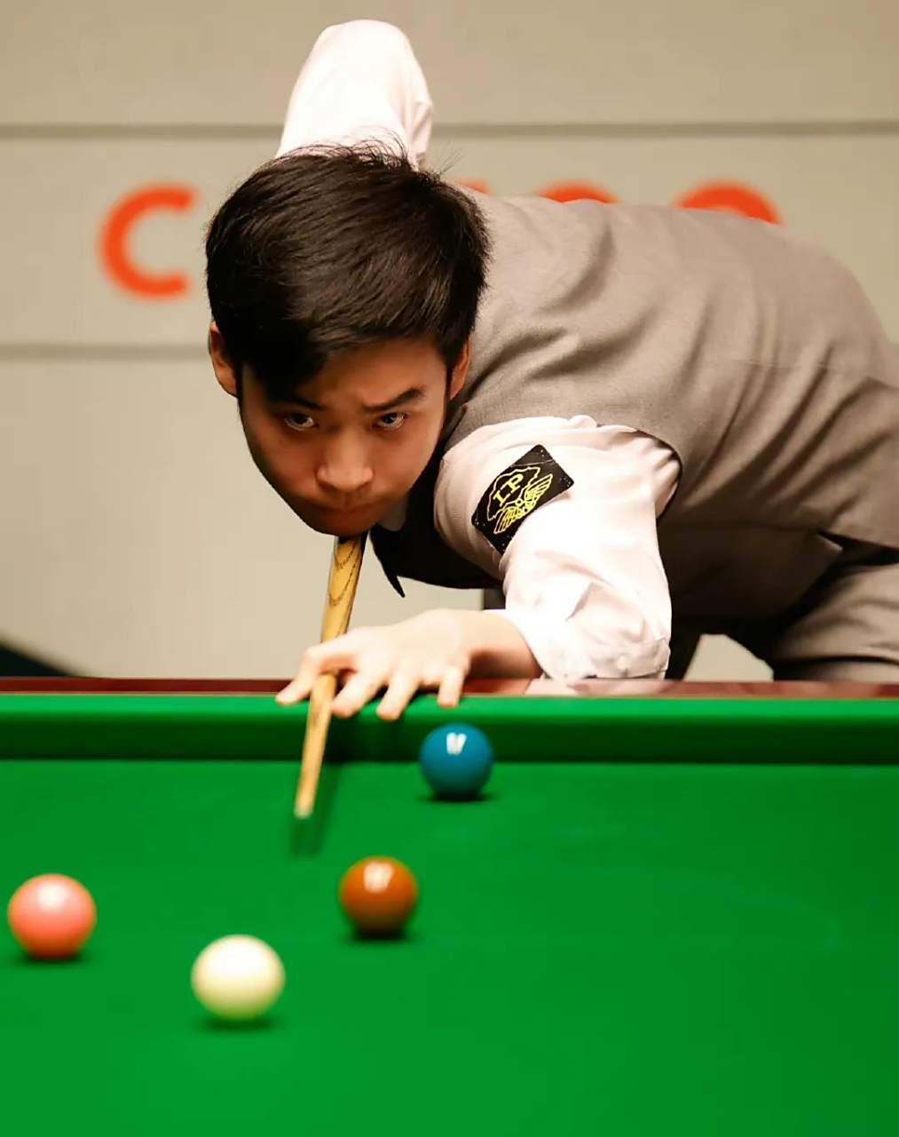 塔涉嫌违反 塔涉嫌违反