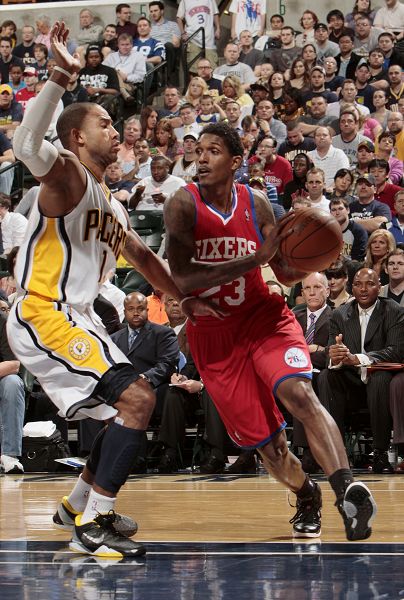 防线持续施 防线持续施