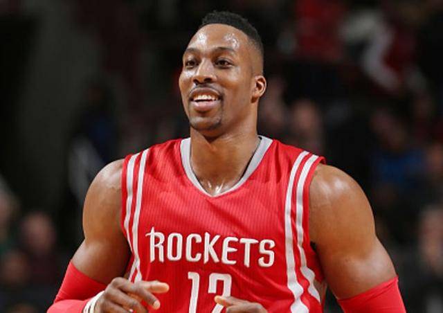 [NBA]三记抛投 快船“抛”出胜利.