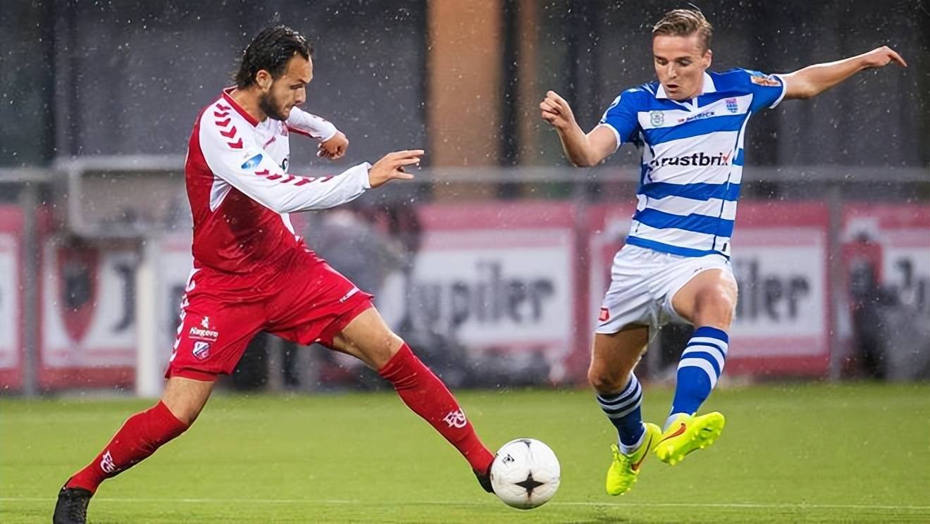 表现出丝毫 表现出丝毫