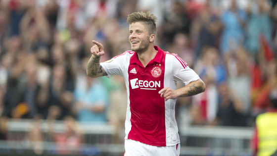 并加快进攻 并加快进攻